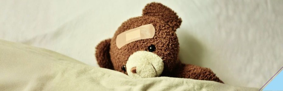 Verletzter Teddy - warum Erste Hilfe am Kind so ein wichtiges Thema ist.